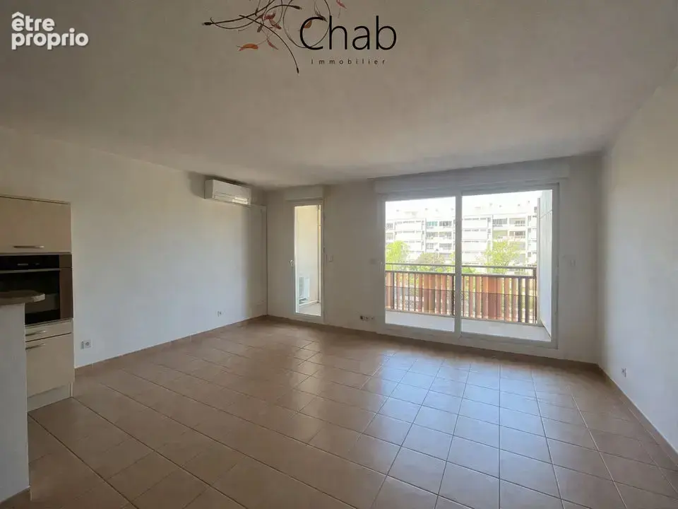 Appartement 3 pièces 70 m² à vendre à Aubagne (13400) - photo 2