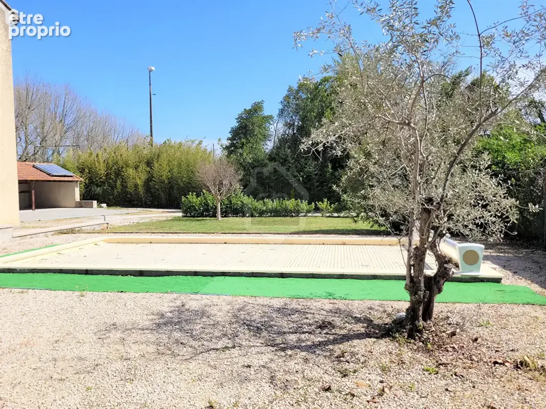 SARRIANS Villa avec piscine sur 1106 m² de terrain - photo 5