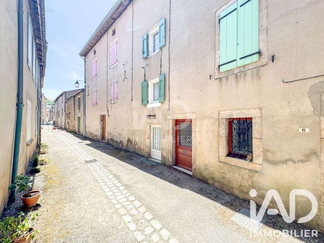 Maison 33 m² à Tournemire  - photo 4