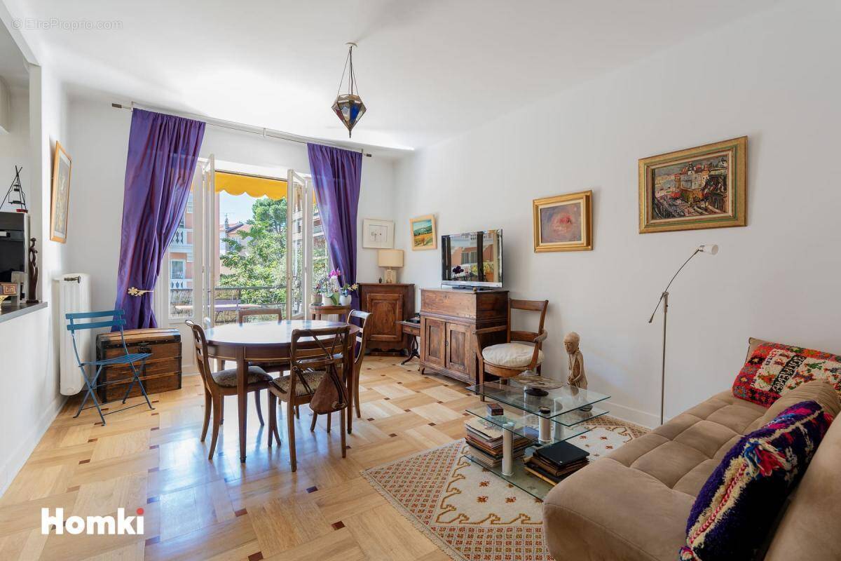 Appartement à NICE