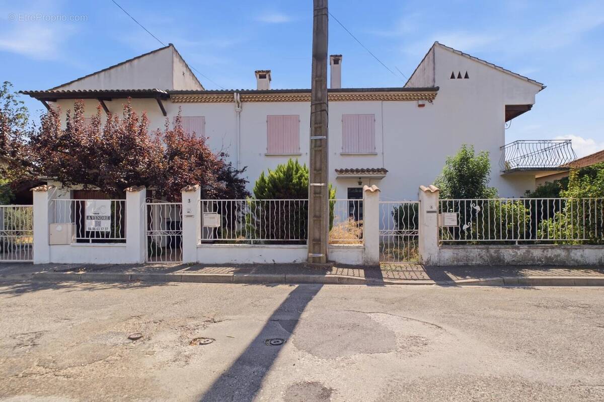 Ensemble immobilier avec jardin et garages centre Ville Exclusivité - photo 3
