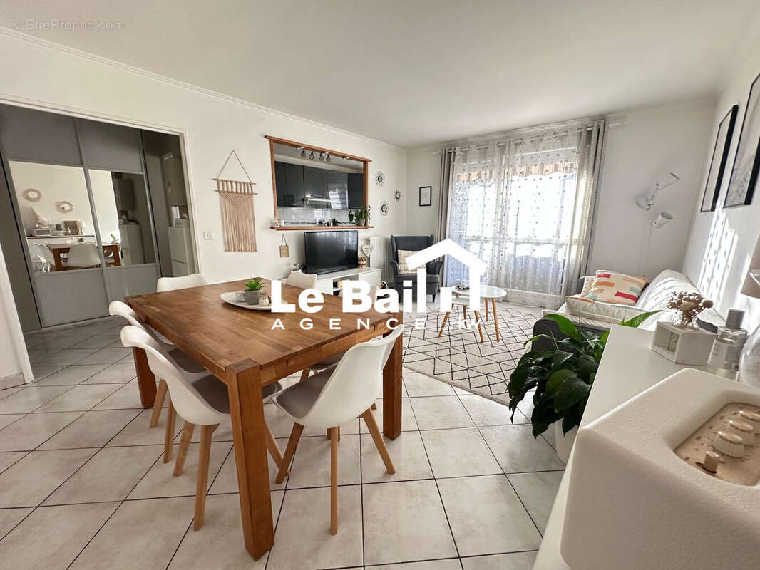 Appartement à ERAGNY