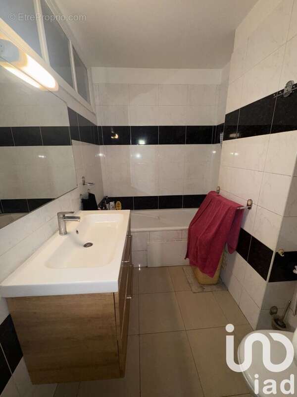 Photo 6 - Appartement à PANTIN