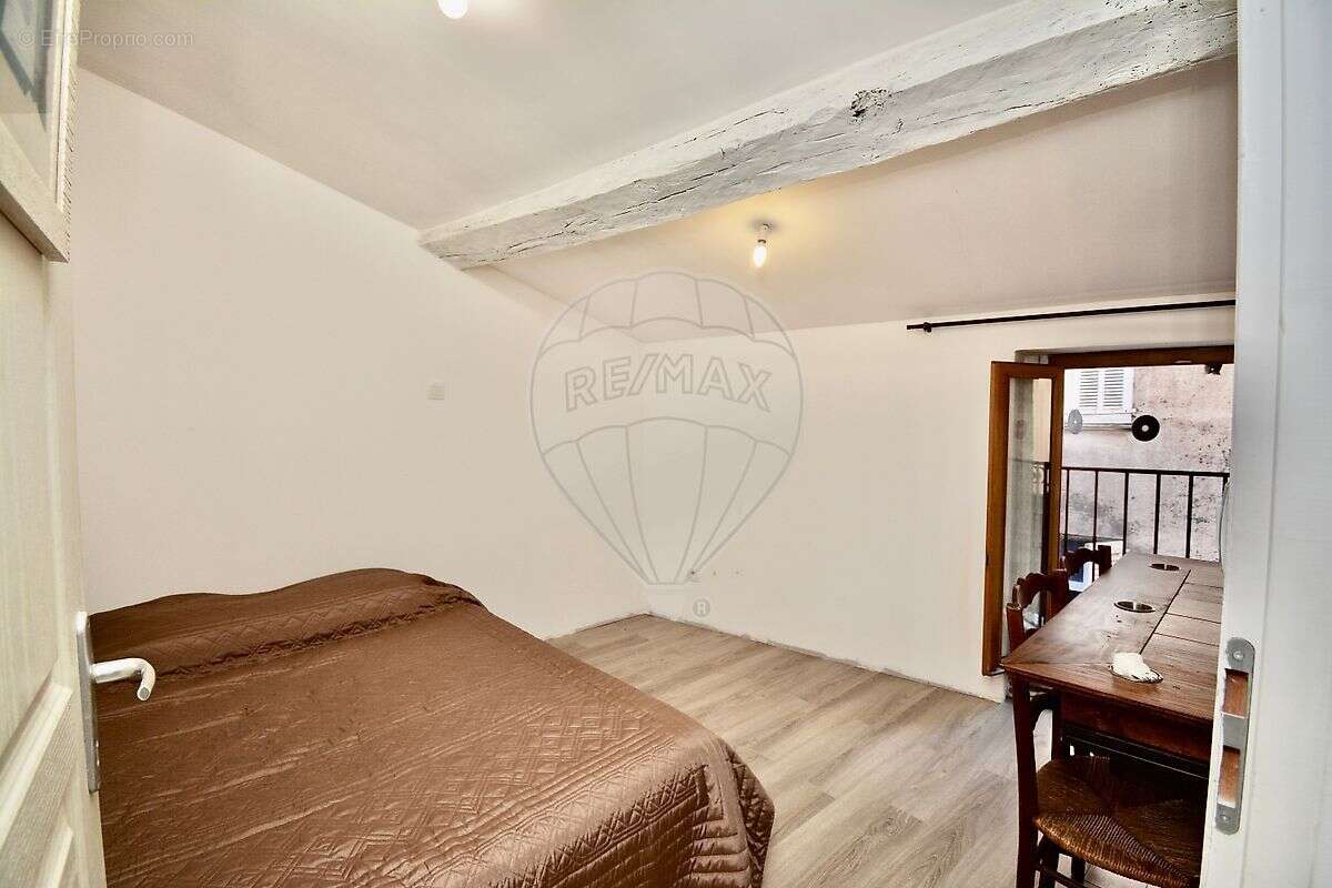 Maison à MONTAUROUX