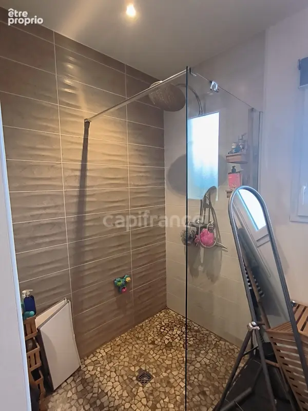 Maison de 2014 avec piscine, 120 m² + garage 20 m² - photo 14