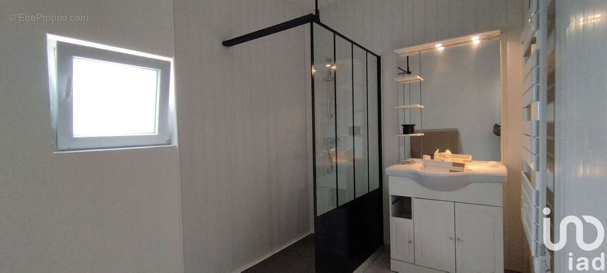 Photo 2 - Maison à JOUHET