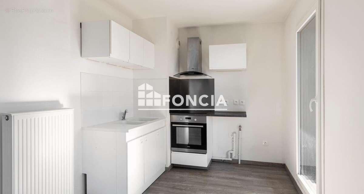 Appartement à MONS-EN-BAROEUL