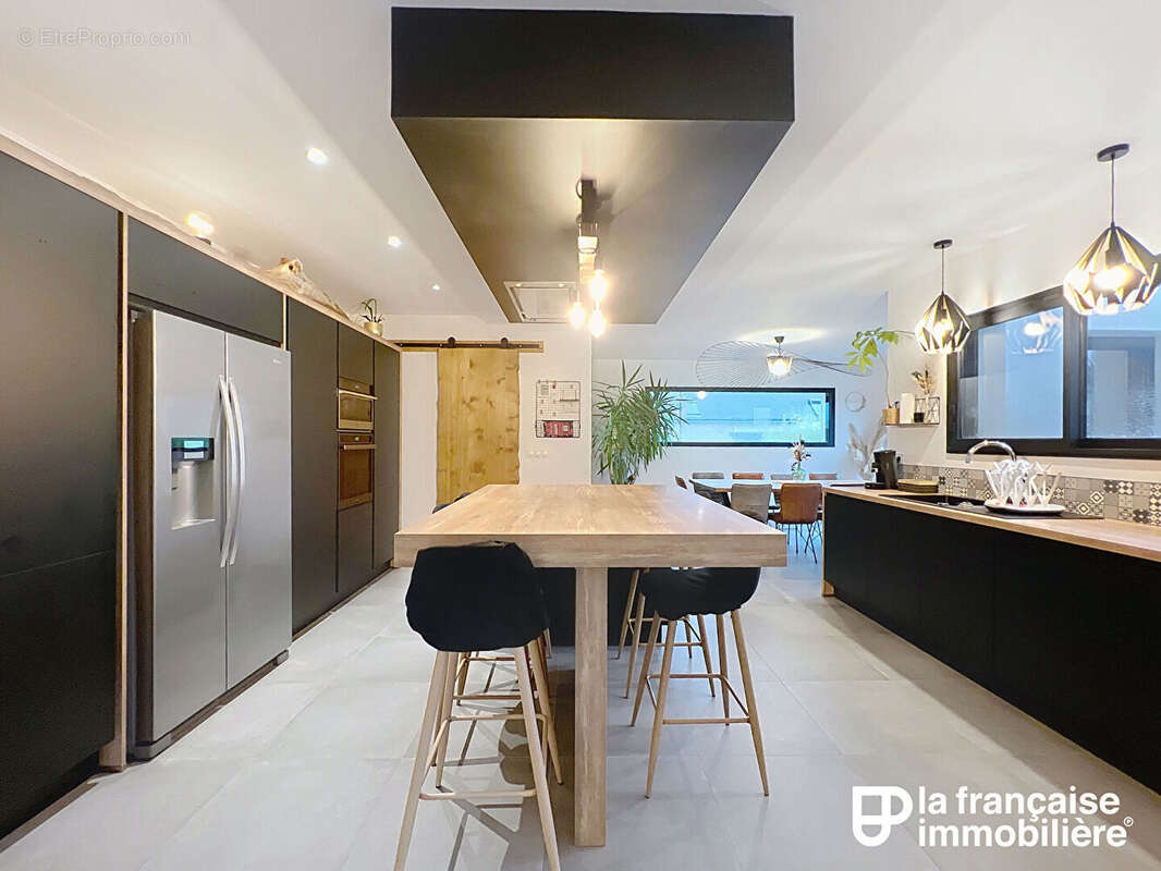 Maison à PARTHENAY-DE-BRETAGNE