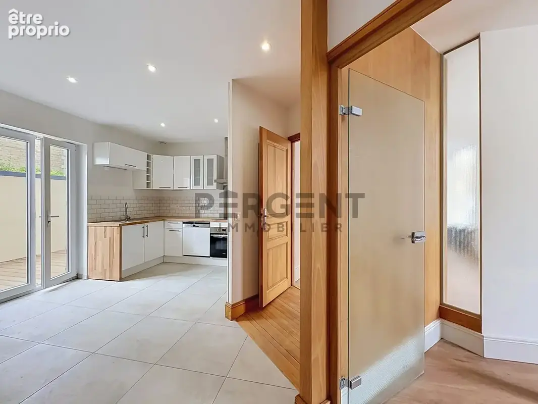 Appartement à CHARLEVILLE-MEZIERES