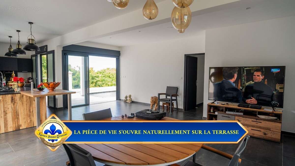 Maison à SAINTE-ROSE