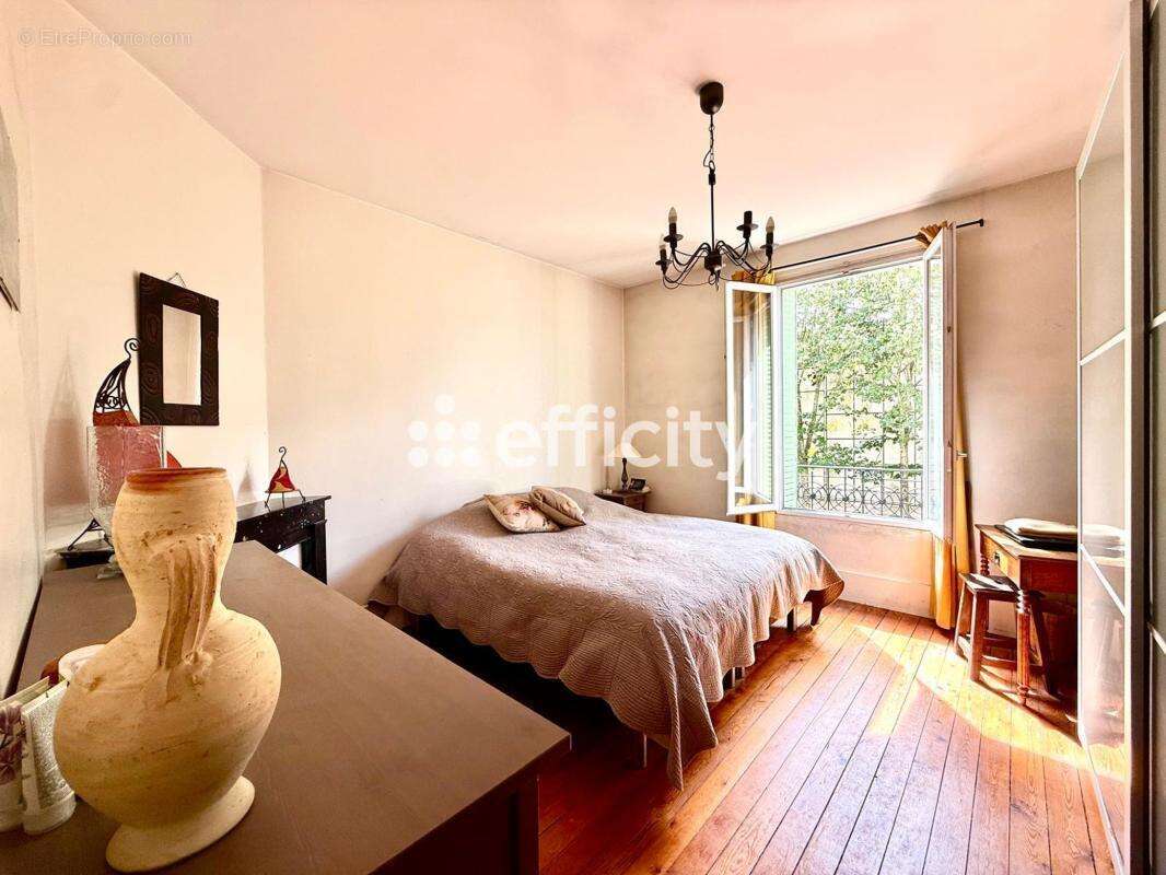 Maison à MANTES-LA-JOLIE