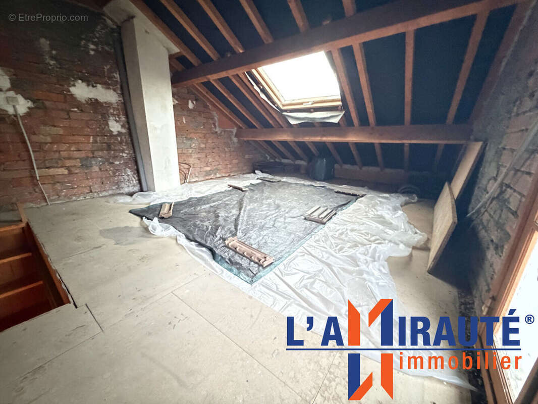 Maison à SARTROUVILLE