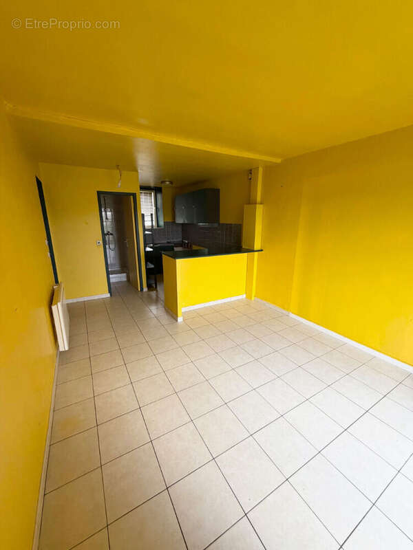 Appartement à LEUDEVILLE