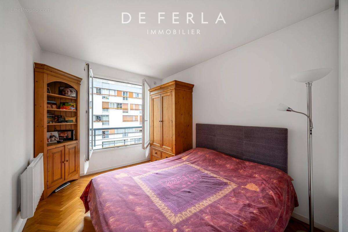 Appartement à PARIS-15E