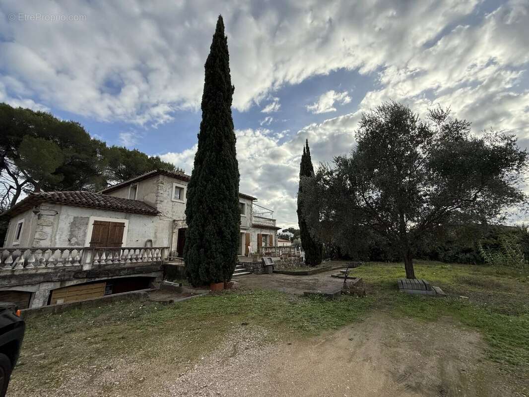 Maison à MOUGINS