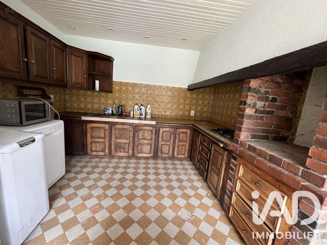 Maison 178 m² à Tremblay-Les-Villages  - photo 4