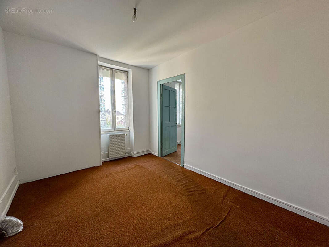 Maison à LE CREUSOT