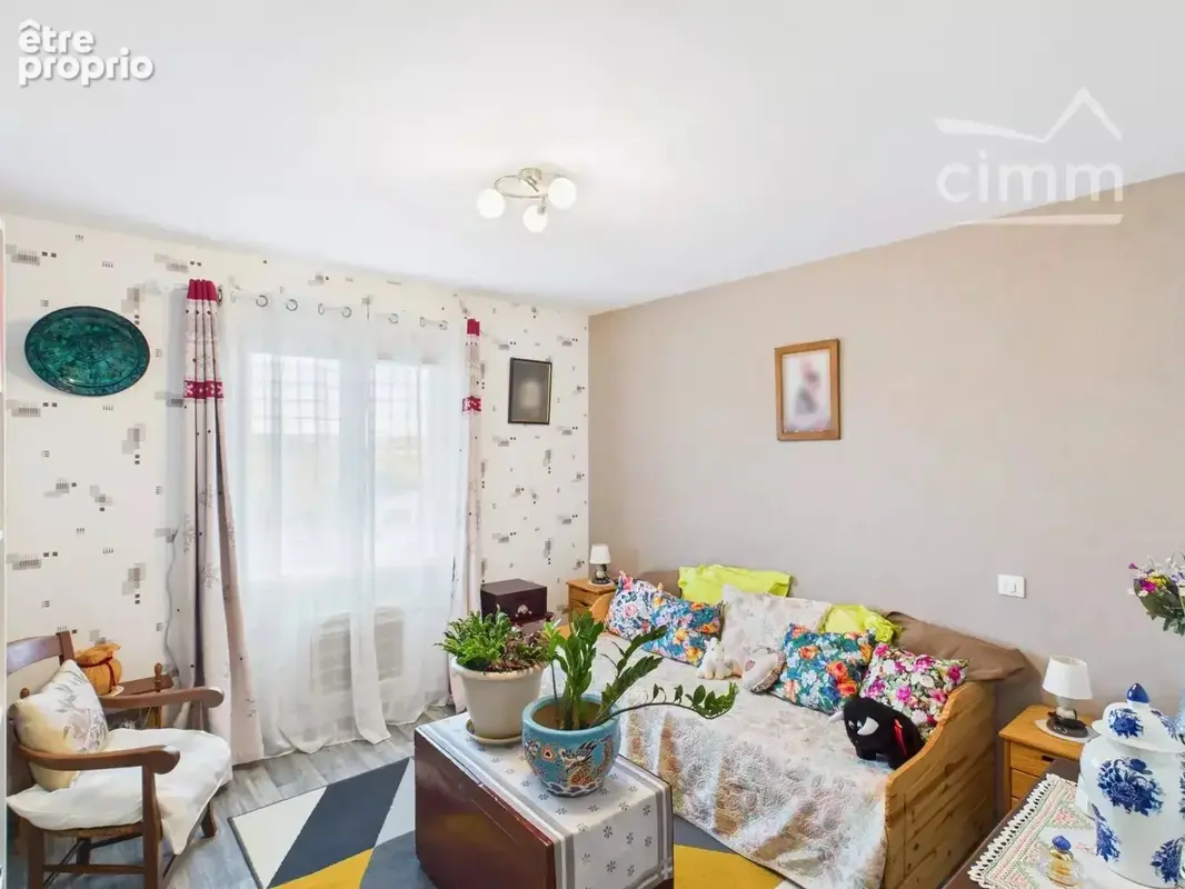 Vue panoramique à Joyeuse : 4CH, tranquillité et très belles prestations - photo 13