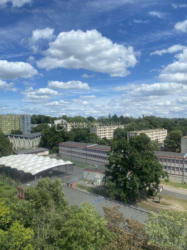 Appartement à SAVIGNY-SUR-ORGE