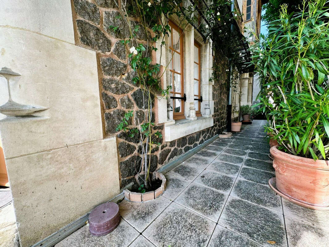 Appartement à VICHY