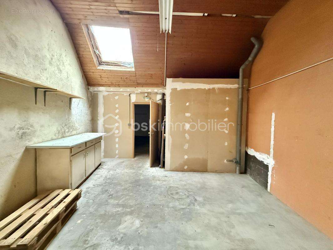 Commerce à SAINT-AMARIN