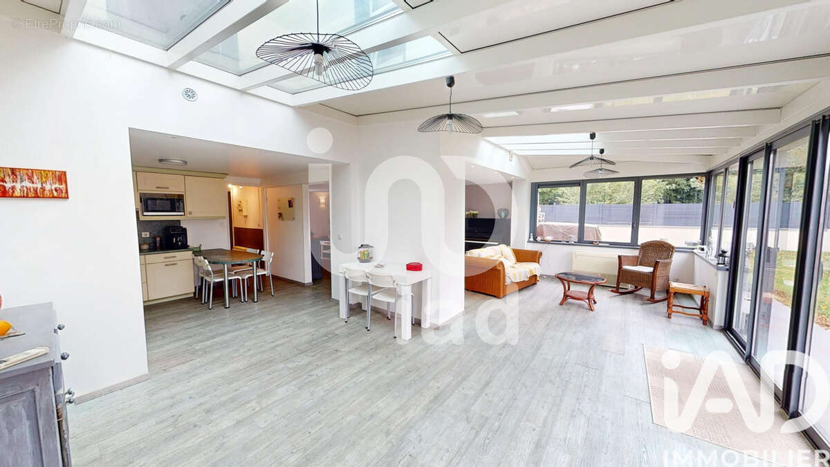 Photo 2 - Maison à EMERAINVILLE