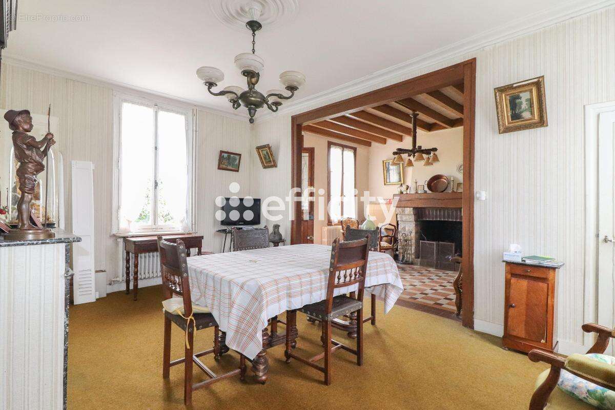 Maison 115 m² à Saint-Didier-Des-Bois  - photo 5
