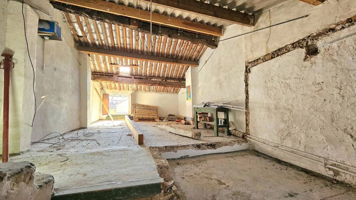 Maison à CLAVIERS