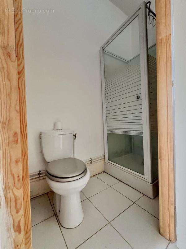 Appartement 36m² avec terrasse au pied du tram - photo 3
