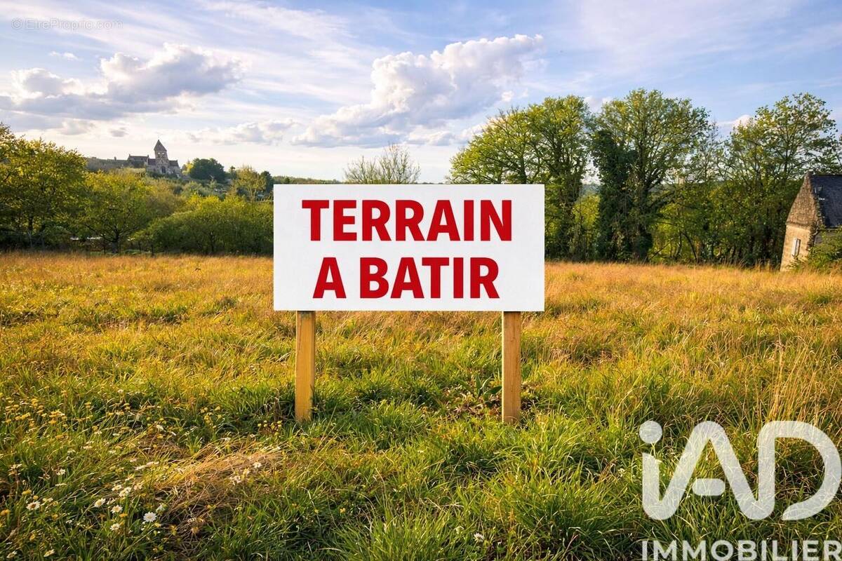 Photo 1 - Terrain à MONTIGNY-LENGRAIN