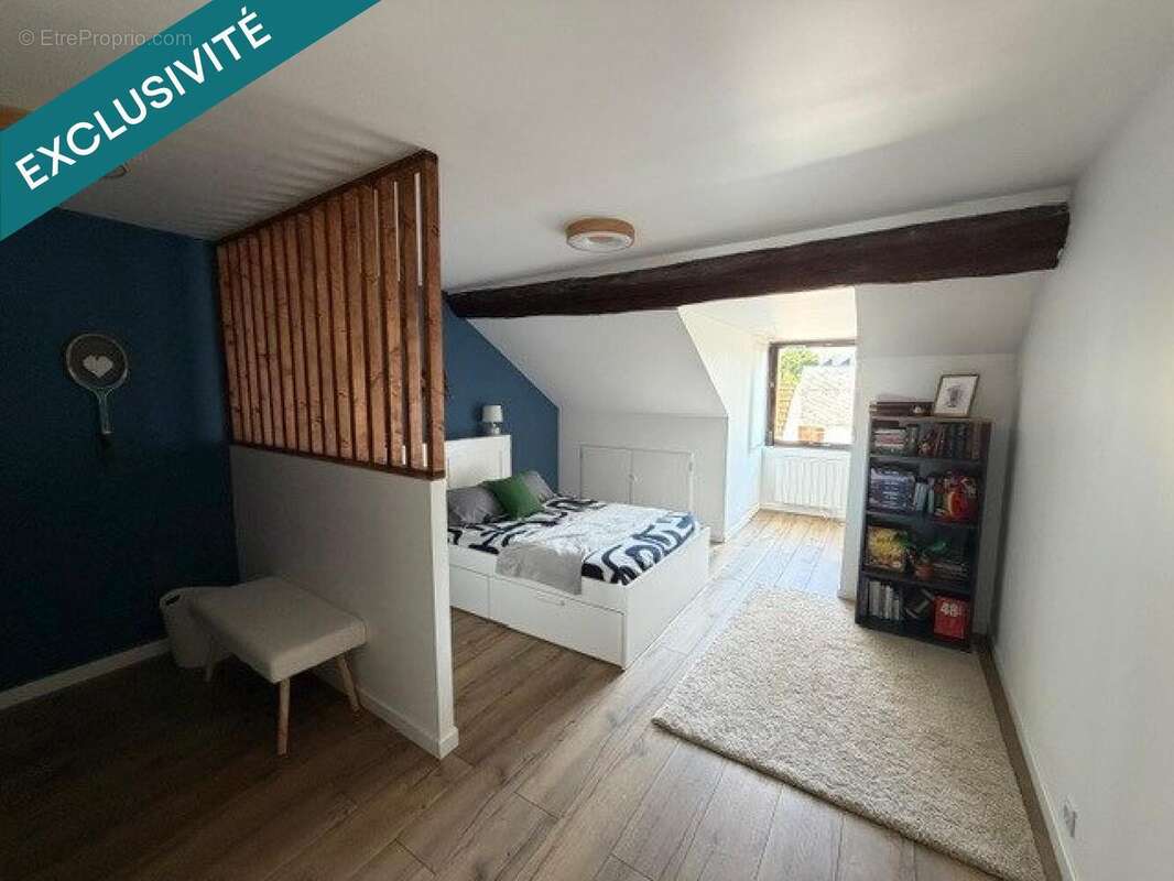 Photo 2 - Maison à SAINT-DENIS-DE-L'HOTEL