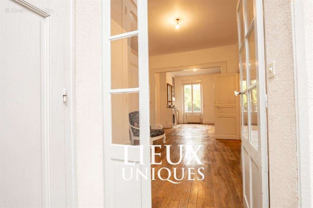 Lieux uniques ® x propriétés privées propose maison de 1930  de 134 m² hyper-centre de vendôme - photo 17