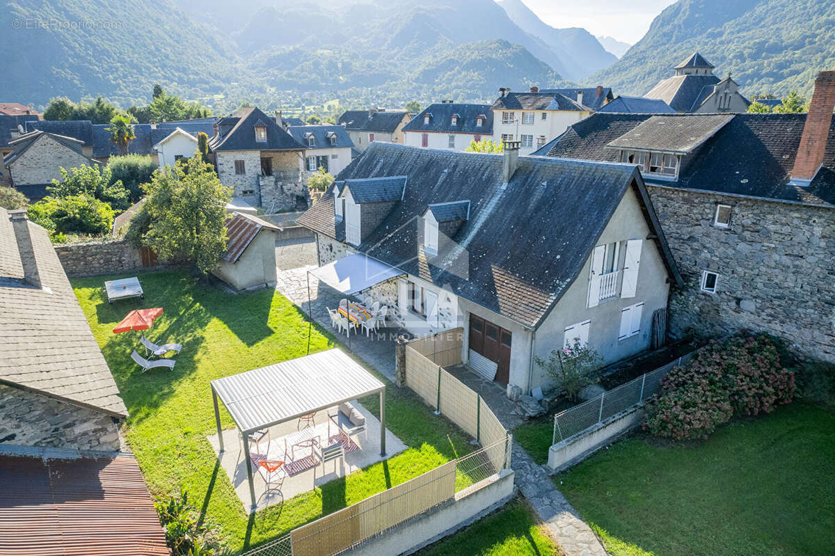 Maison à PIERREFITTE-NESTALAS