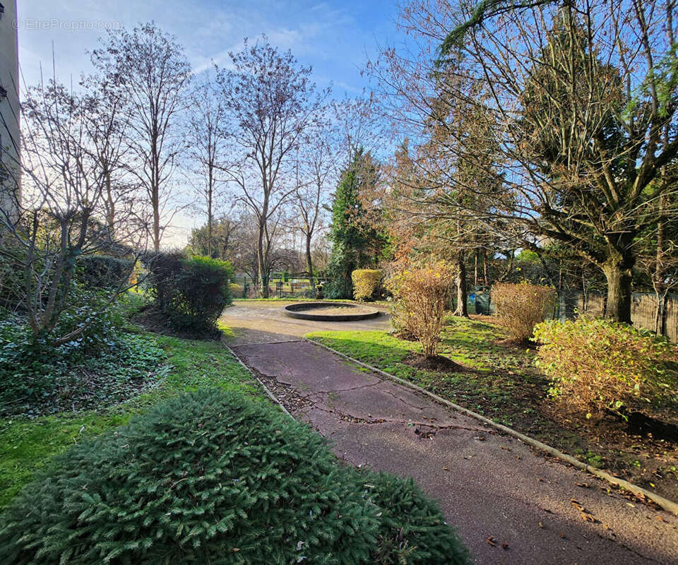 Appartement à DEUIL-LA-BARRE