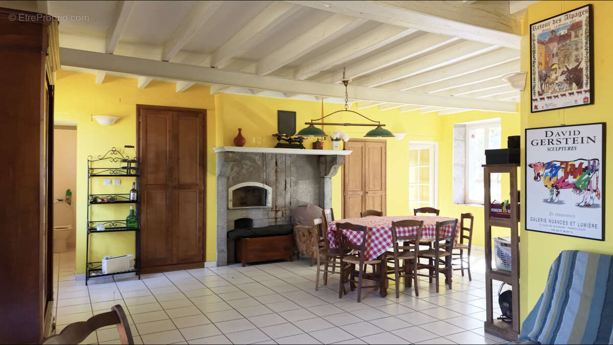 Maison à BRINAY