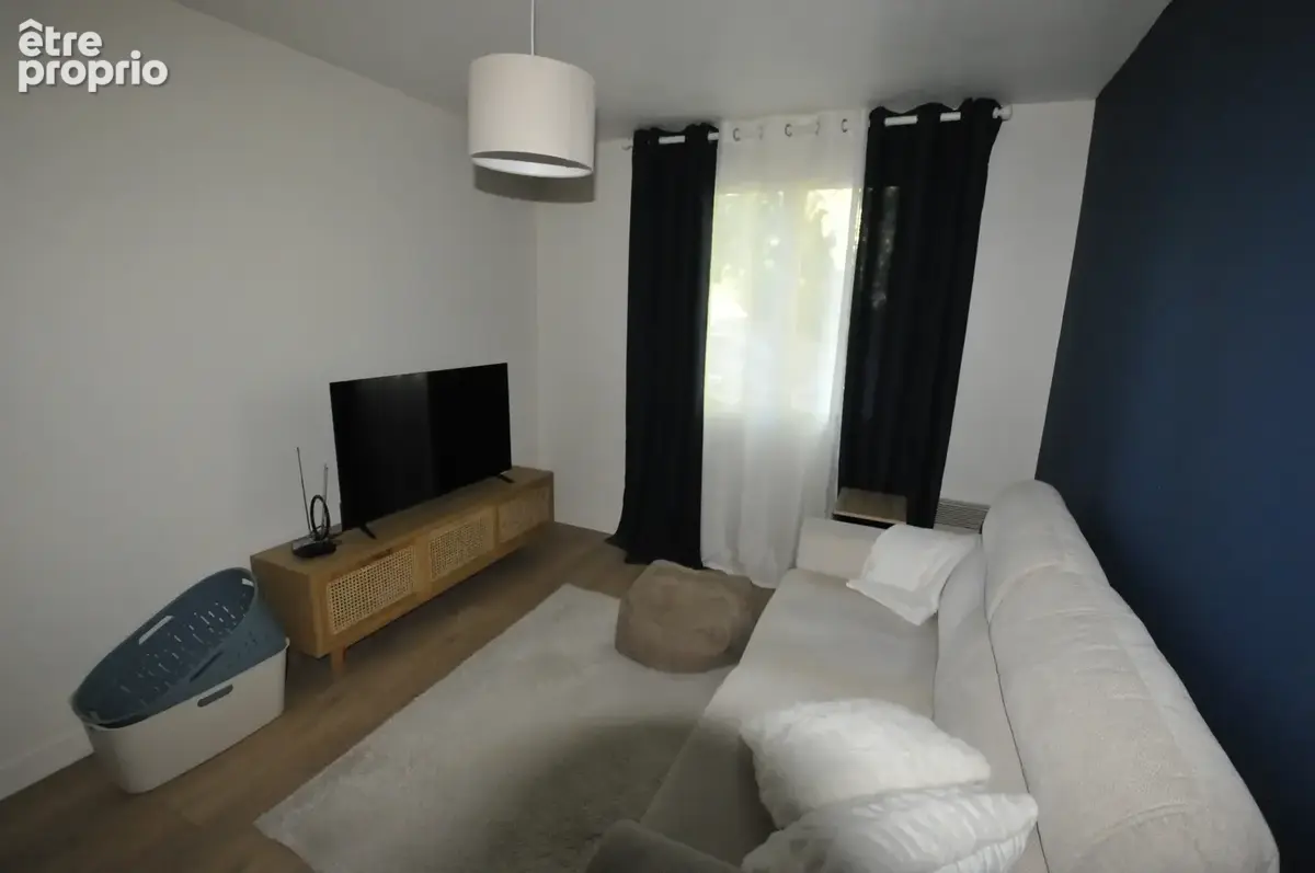 Maison sur sous sol semi enterré de 124m2 sur Boisseuil, La planche - photo 24