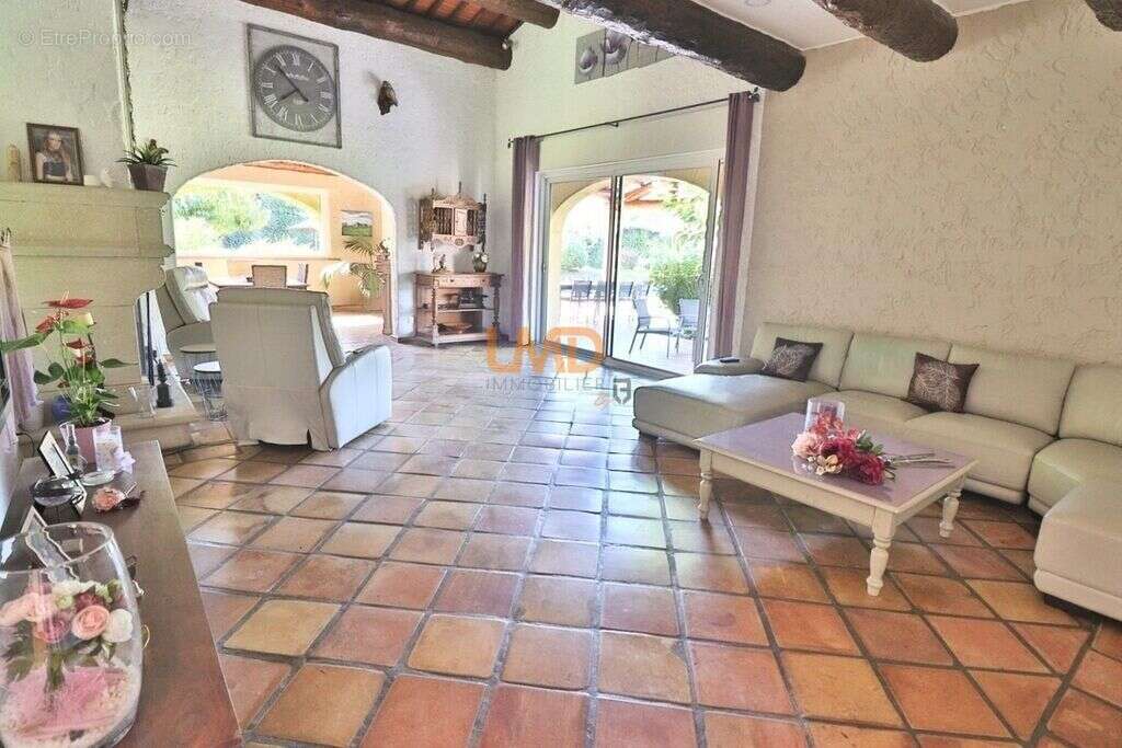 Maison à TRETS