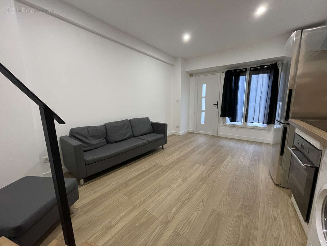 Appartement à LINAS