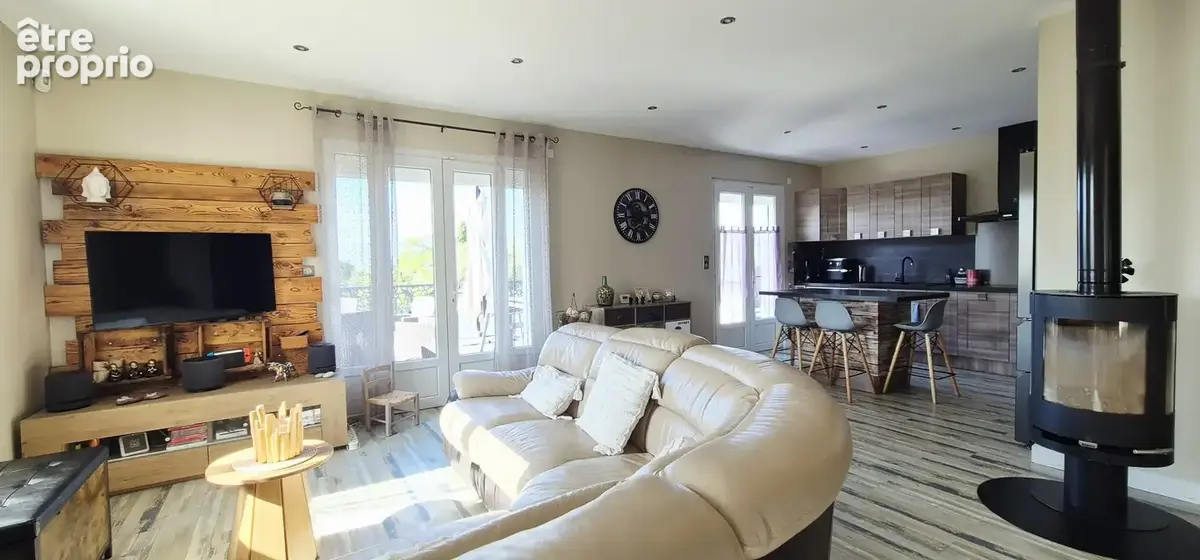 Maison 144 m² à Ceyreste  - photo 6