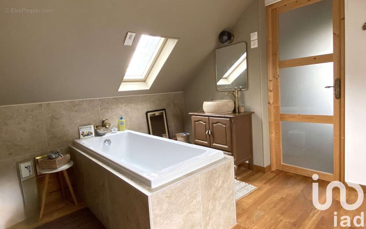 Photo 9 - Maison à TOURMIGNIES