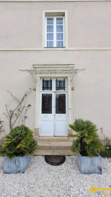 Maison à HAUTE-GOULAINE
