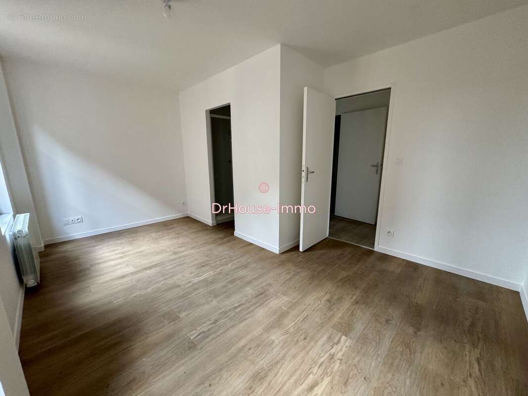 Maison à VAL-DE-SAANE