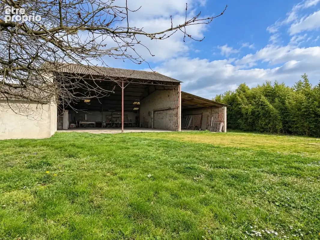 Terrain de 1394m² avec hangar - photo 2