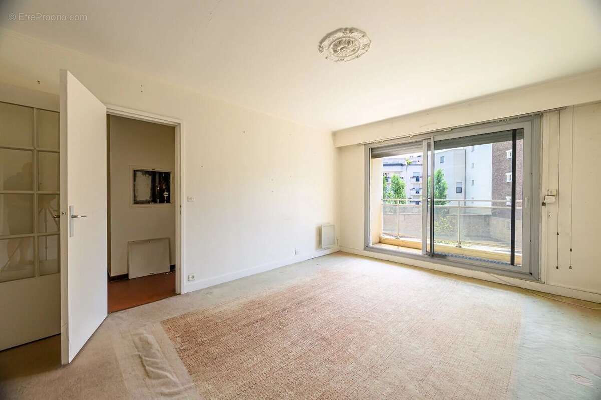 Appartement Paris 3 pièce(s) 67 m2 - photo 3