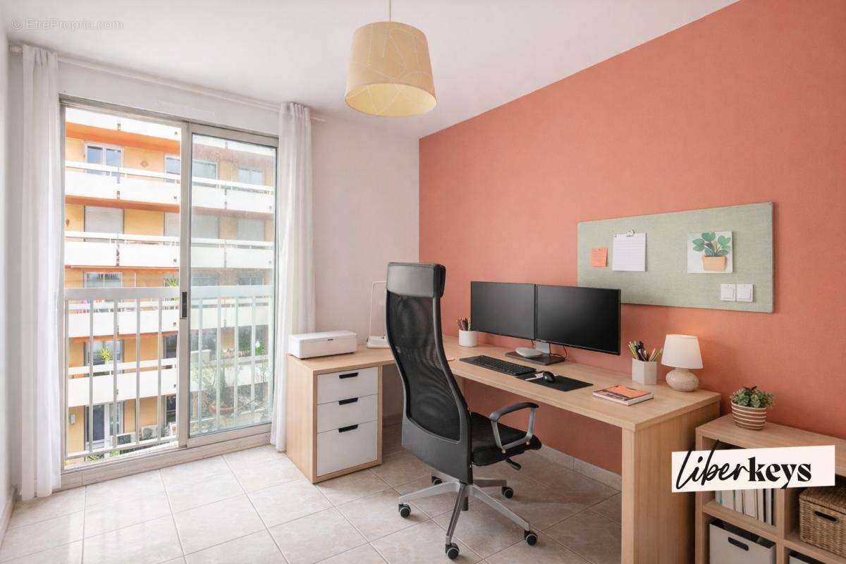 Appartement à MARSEILLE-2E