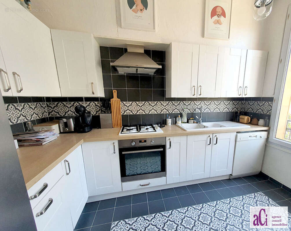 Maison à L&#039;HAY-LES-ROSES