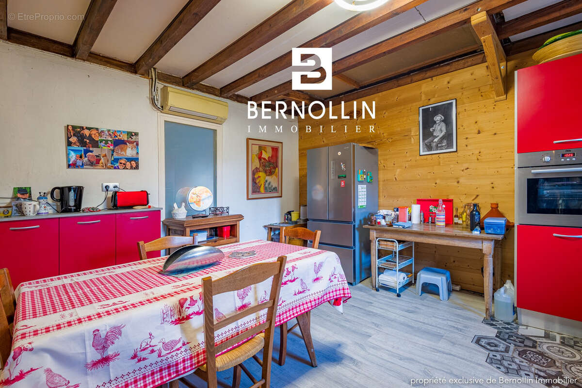 Maison à BEREZIAT