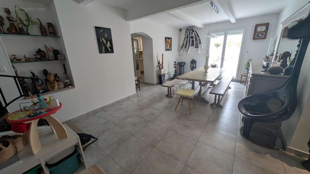 Maison à SIX-FOURS-LES-PLAGES