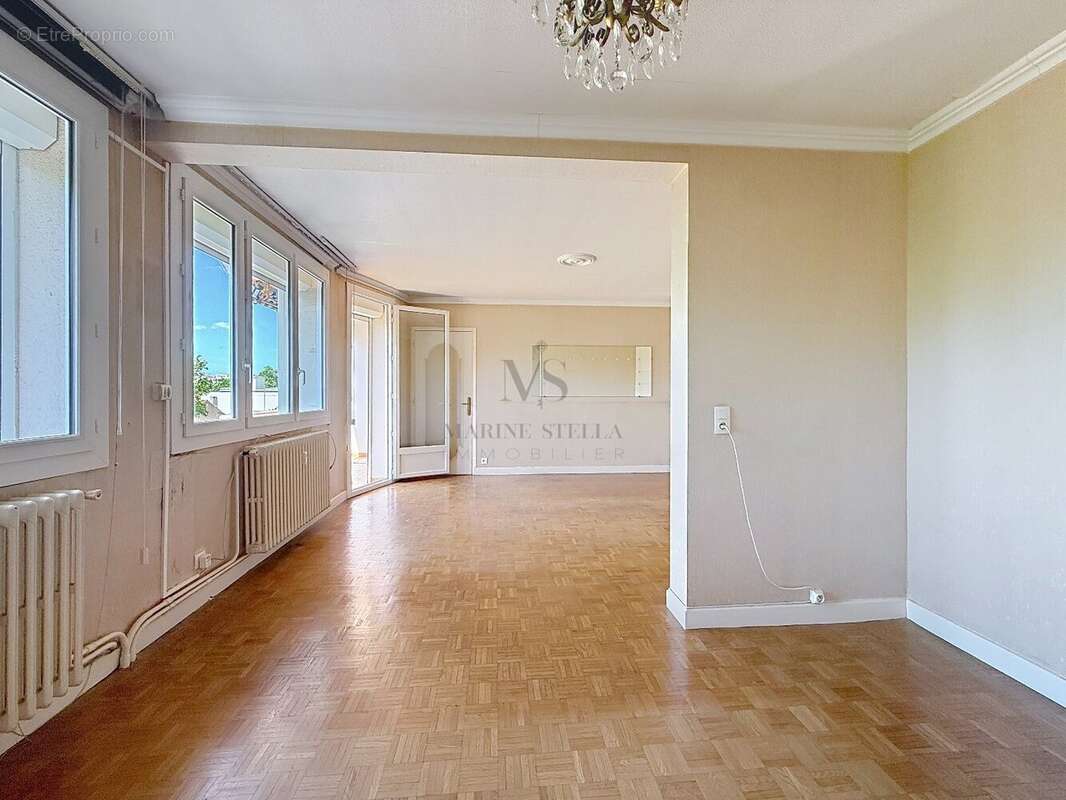 Appartement à BEZIERS