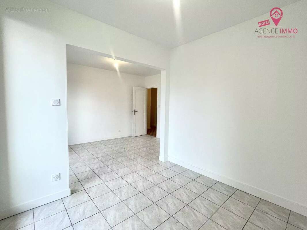 Appartement à VAULX-EN-VELIN